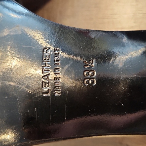 BURBERRY womans slingback heel size 38.5 black, EUC - Picture 10 of 17